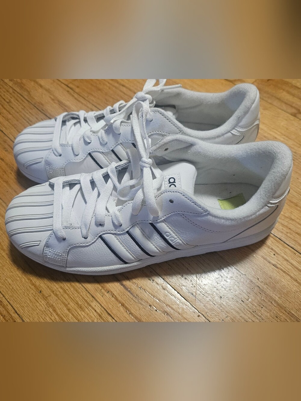 adidas White Classic Superstar Sneakers W SZ 8